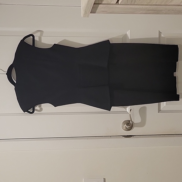 Ted Baker Peplum Black dress with front gold zipper detail - Picture 7 of 7